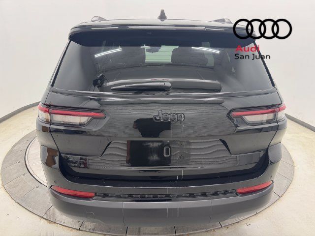Used 2024 Jeep Grand Cherokee L Altitude AWD/4WD image 35