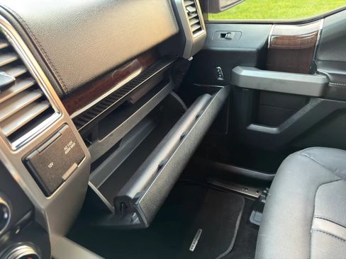 Used 2015 Ford F150 Platinum w/ FX4 Off-Road Package AWD/4WD image 47