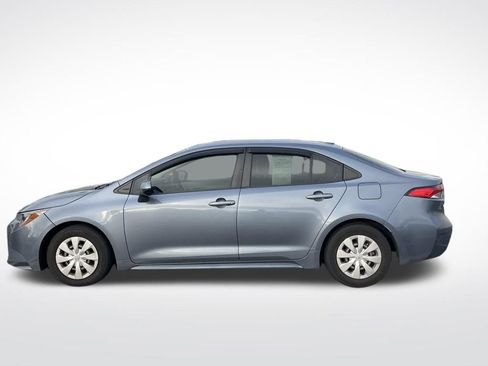 Used 2022 Toyota Corolla L image 2