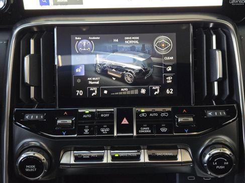 New 2026 Lexus LX 700h Luxury w/ Appearance Package image 13