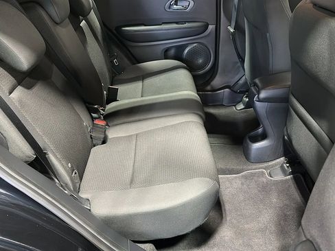 Used 2019 Honda HR-V Sport image 14