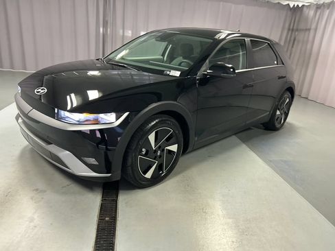 Used 2026 Hyundai Ioniq 5 SEL AWD/4WD image 3
