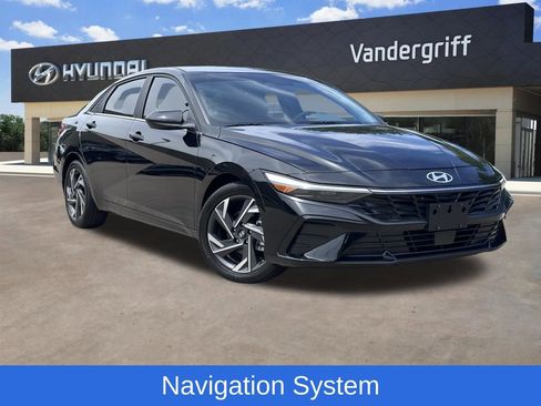 Used 2024 Hyundai Elantra SEL w/ Convenience Package FWD image 1