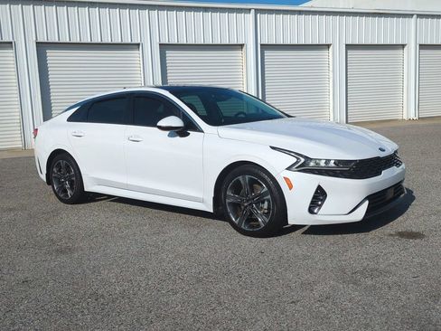 Used 2021 Kia K5 EX w/ EX Premium Package image 3