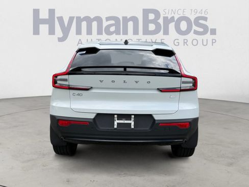 Used 2023 Volvo C40 P8 Recharge Ultimate w/ Protection Package Premier AWD/4WD image 4