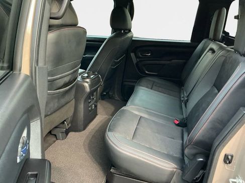 Used 2020 Nissan Titan PRO-4X image 14