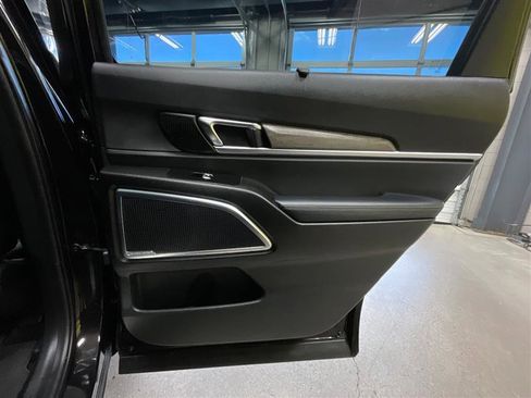 Used 2021 Kia Telluride SX w/ Towing Package image 26