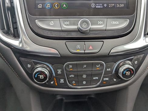 Used 2024 Chevrolet Equinox Premier image 14