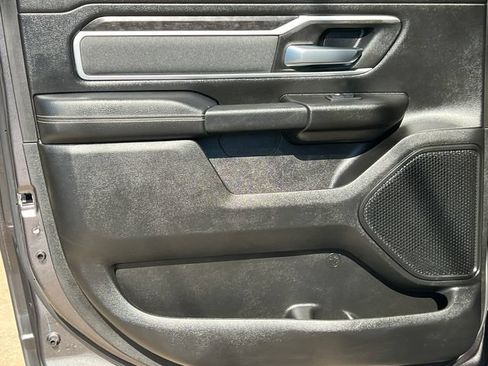 Used 2023 RAM 1500 Big Horn AWD/4WD image 40