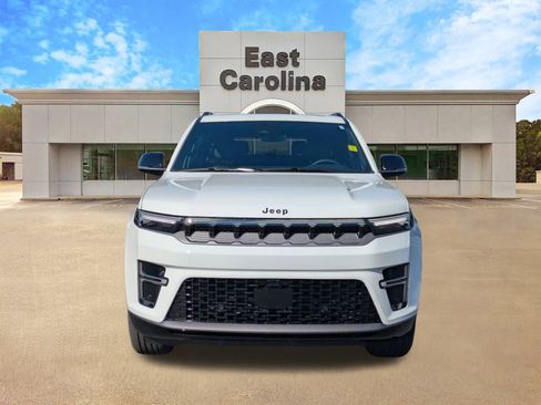 New 2026 Jeep Grand Wagoneer Limited w/ Premium Group II image 8