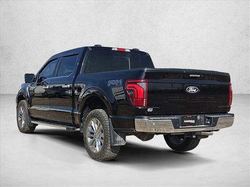Used 2024 Ford F150 Lariat w/ FX4 Off-Road Package image 7