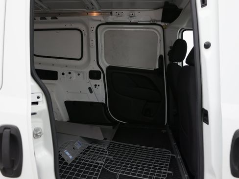 Used 2017 RAM ProMaster City Tradesman SLT w/ Rear Back-up Camera Group FWD image 27