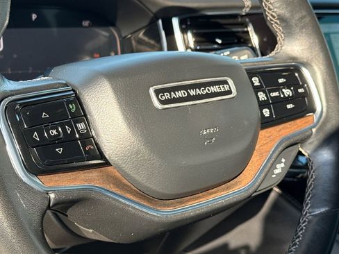Used 2022 Jeep Grand Wagoneer Series I AWD/4WD image 29