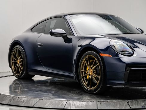 Used 2020 Porsche 911 Carrera RWD image 26