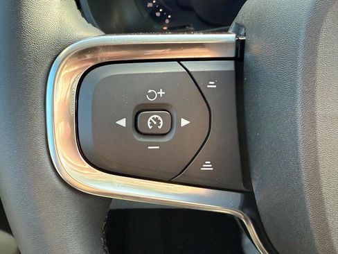 New 2026 Volvo XC40 B5 Ultra w/ Climate Package image 12