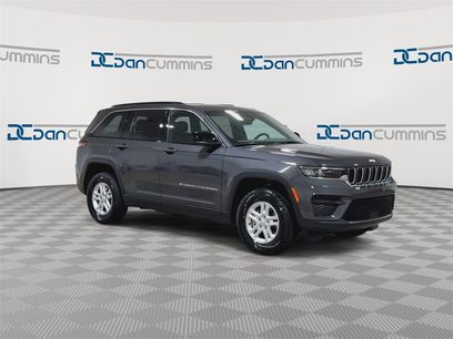 New 2025 Jeep Grand Cherokee Laredo w/ Luxury Tech Group I