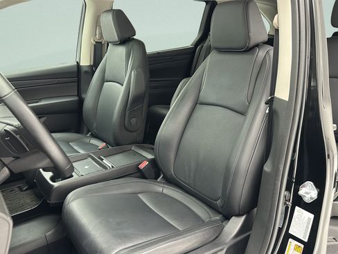 Used 2025 Honda Odyssey EX-L image 15