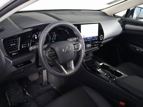 Certified 2026 Lexus NX 350h AWD w/ Accessory Package (2T) image 7