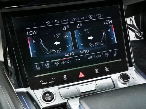 Used 2024 Audi Q8 e-tron Premium Plus AWD/4WD image 17