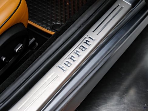 Used 2016 Ferrari California T image 59