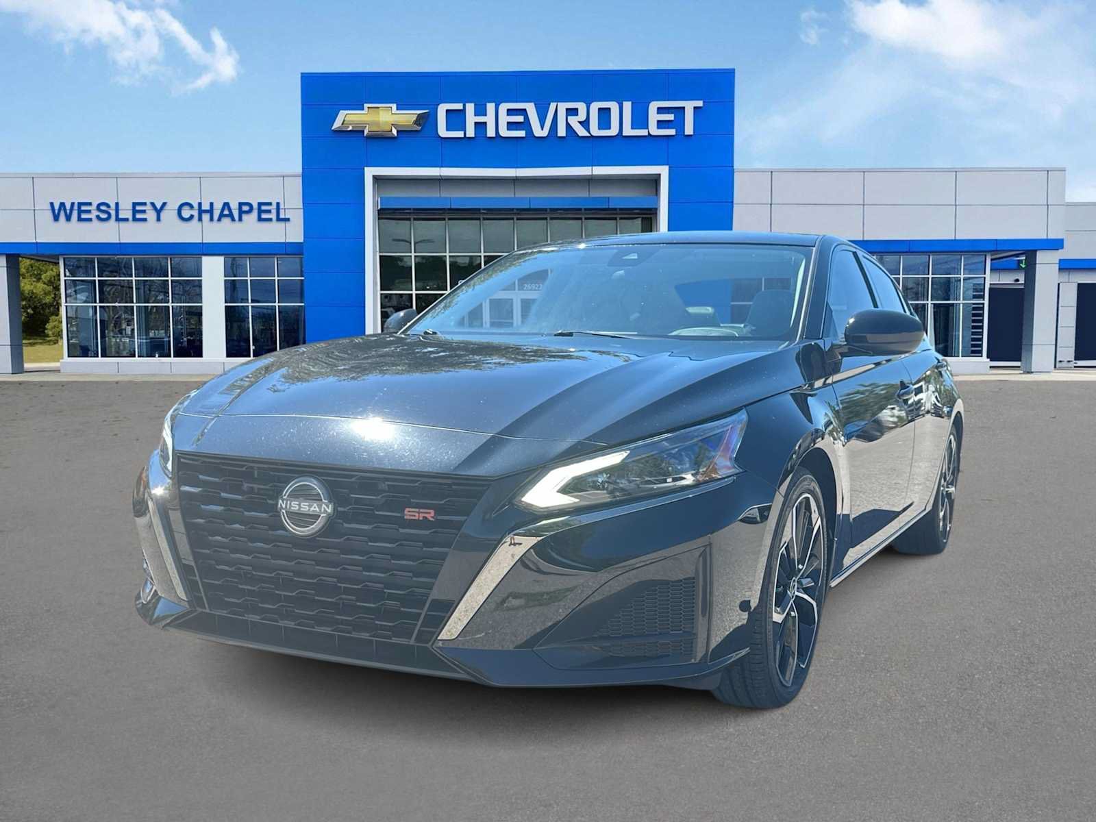 Used 2024 Nissan Altima 2.5 SR FWD image 1