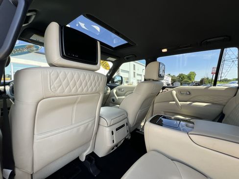 Used 2023 INFINITI QX80 Sensory w/ Cargo Package AWD/4WD image 27