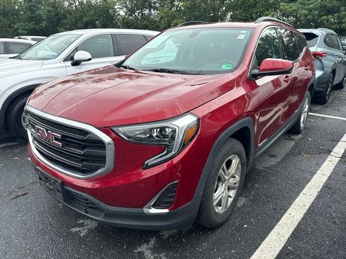 Used 2019 GMC Terrain SLE w/ Driver Convenience Package AWD/4WD image 2
