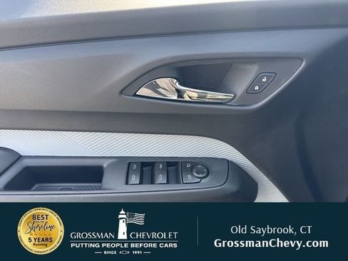 New 2027 Chevrolet Bolt LT w/ Comfort Package FWD image 9