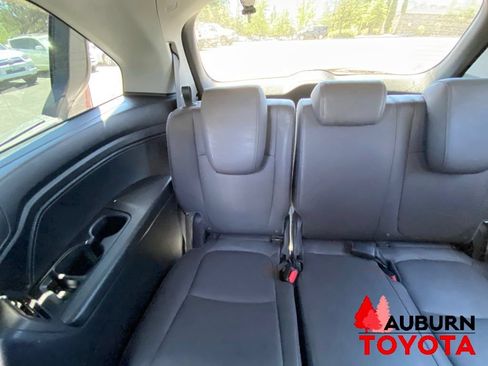 Used 2019 Honda Odyssey EX-L image 18