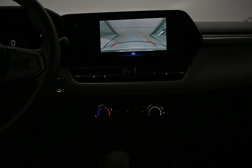 Used 2025 Chevrolet TrailBlazer LT FWD image 20