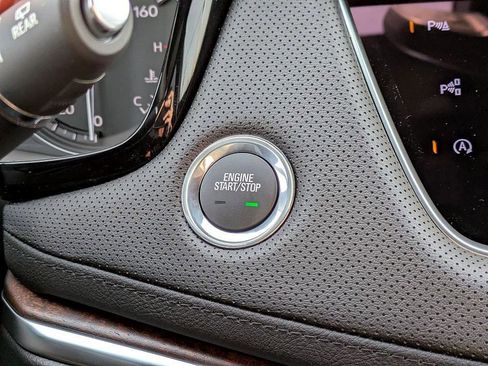 New 2026 Cadillac XT5 Premium Luxury w/ LPO, ONYX Package image 19