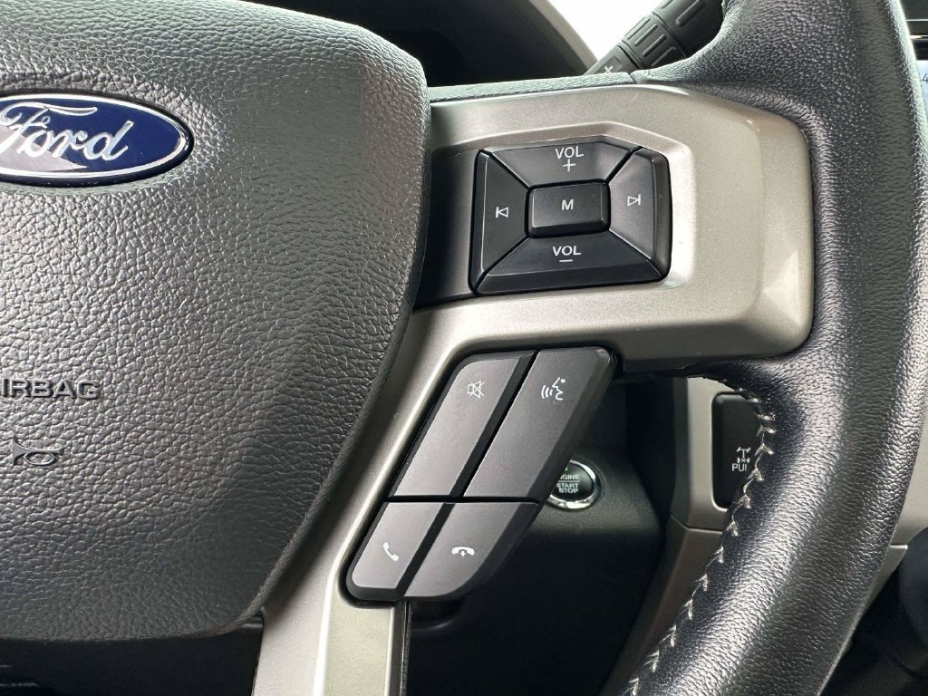Certified 2022 Ford F250 Lariat w/ Black Appearance Package AWD/4WD image 15