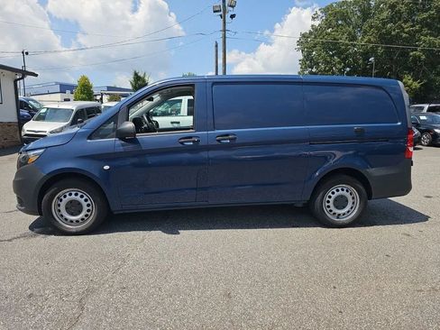 Used 2019 Mercedes-Benz Metris image 4