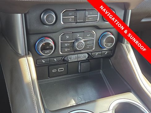 Used 2023 Chevrolet Tahoe Z71 w/ Luxury Package image 21