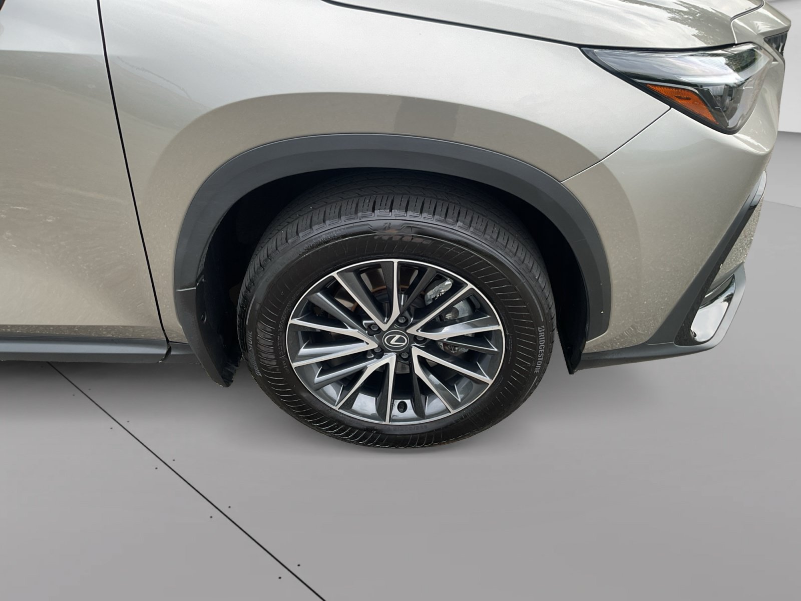Used 2024 Lexus NX 350 AWD image 6