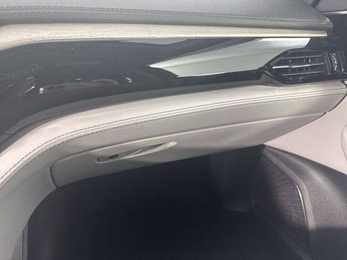 Used 2025 Acura MDX SH-AWD w/ Advance Package image 19