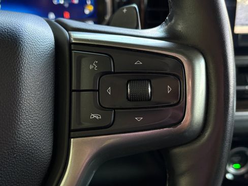Used 2022 Chevrolet Silverado 1500 LT RWD image 16