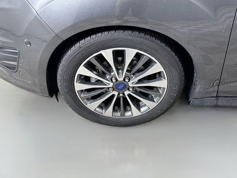 Used 2018 Ford C-MAX Titanium w/ Equipment Group 301A image 25