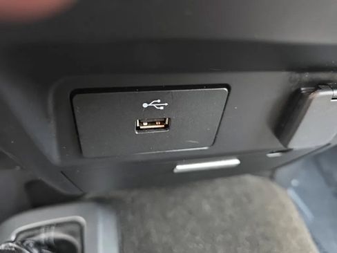 Used 2017 Ford F250 XLT image 30