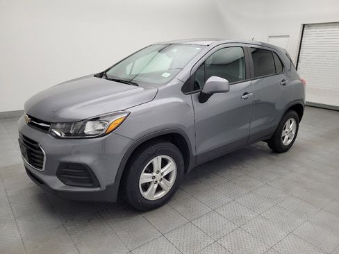Used 2020 Chevrolet Trax LS w/ Tint and Cruise Package AWD/4WD image 2