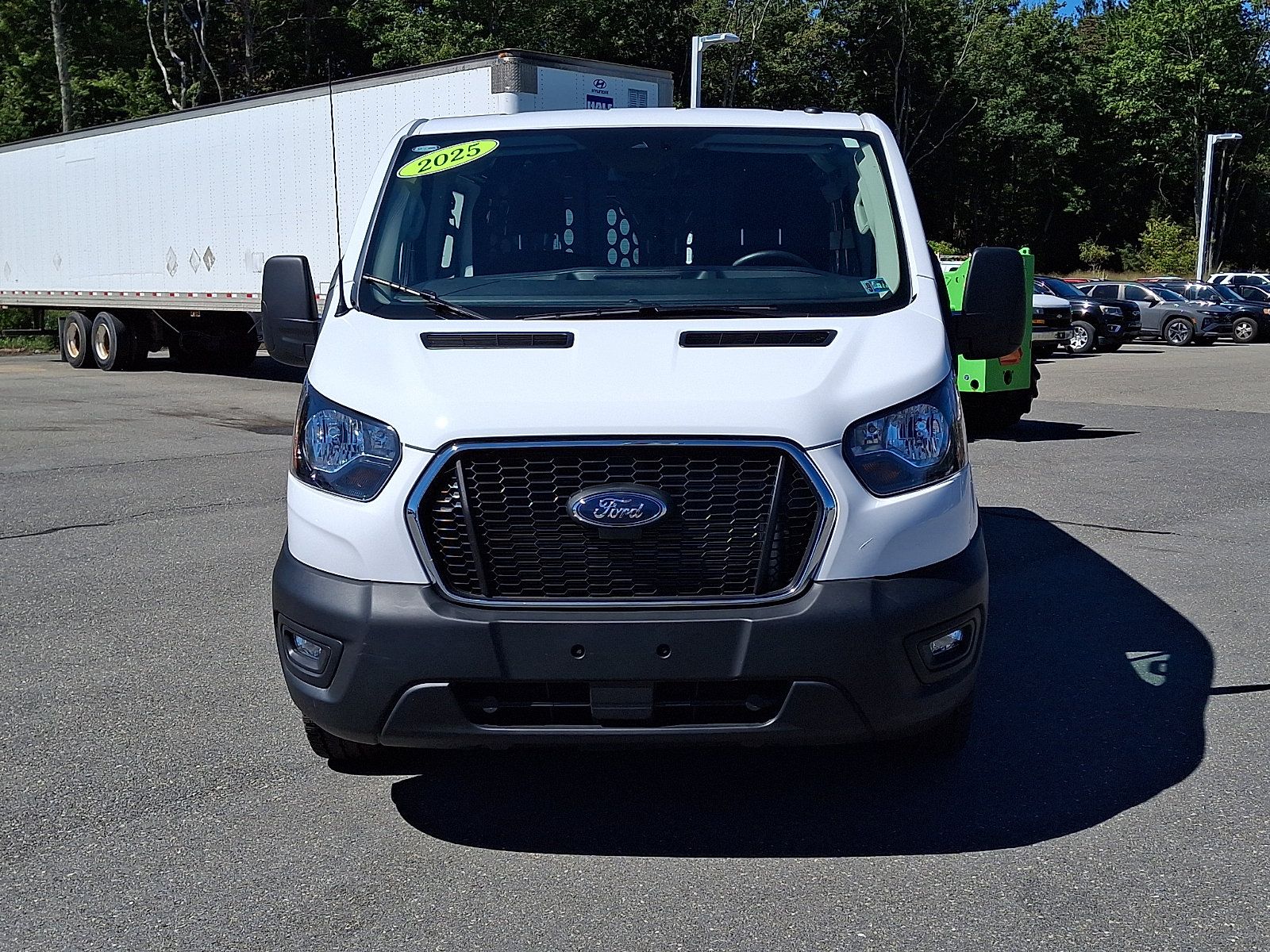Used 2025 Ford Transit 250 Low Roof w/ Exterior Upgrade Package RWD image 2