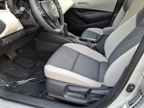 Certified 2023 Toyota Corolla LE image 11
