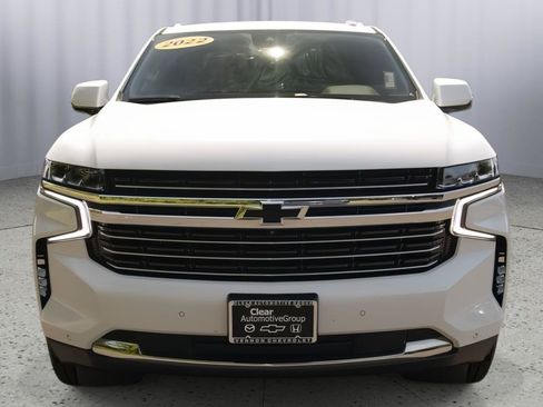 Used 2022 Chevrolet Suburban LT w/ LT Signature Plus Package AWD/4WD image 21