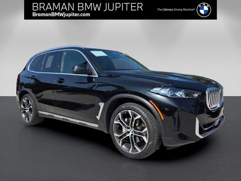 Used 2025 BMW X5 sDrive40i w/ Premium Package RWD image 1