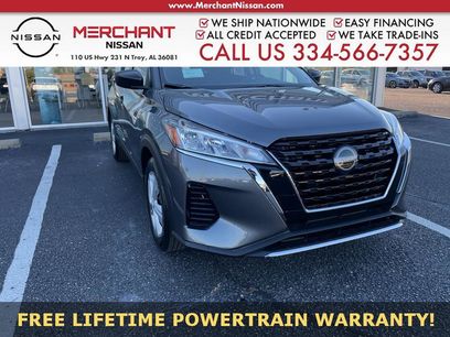 New 2025 Nissan Kicks S