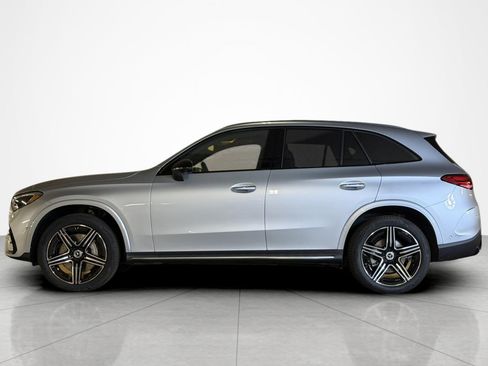 New 2026 Mercedes-Benz GLC 300 image 2