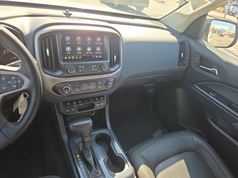Used 2021 Chevrolet Colorado Z71 w/ Safety Package image 23