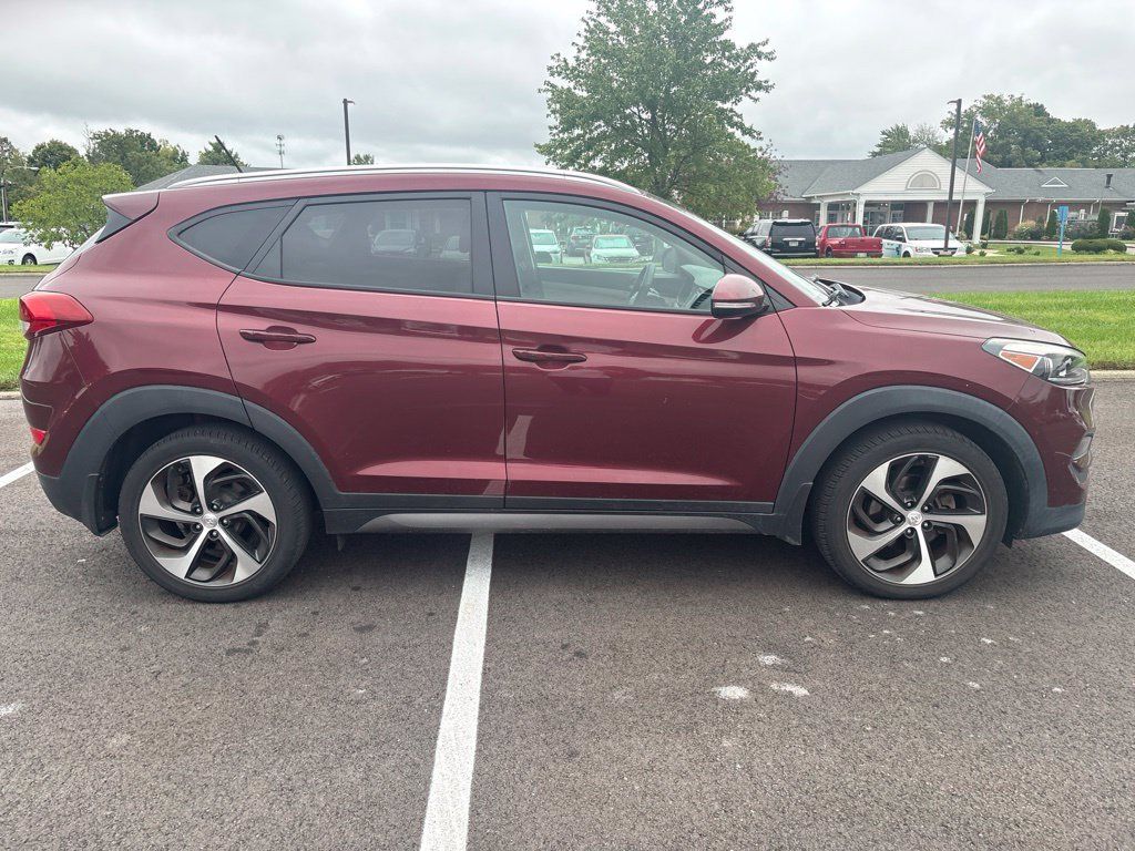 Used 2016 Hyundai Tucson Sport AWD/4WD image 5