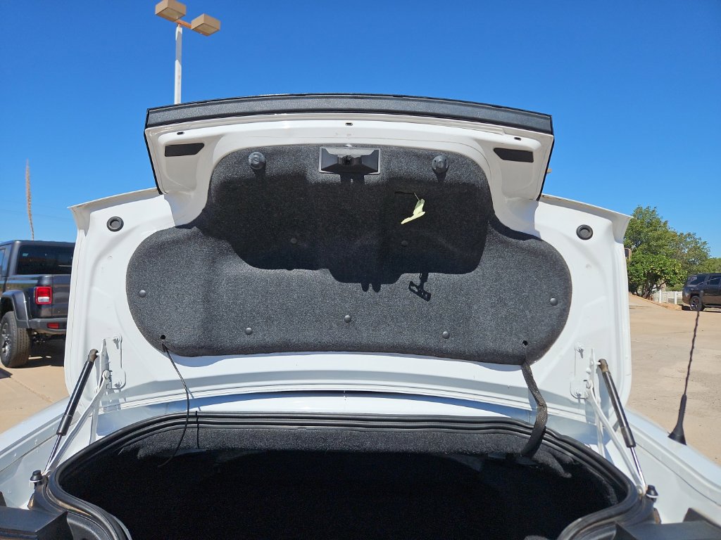 Used 2022 Ford Mustang Premium RWD image 12