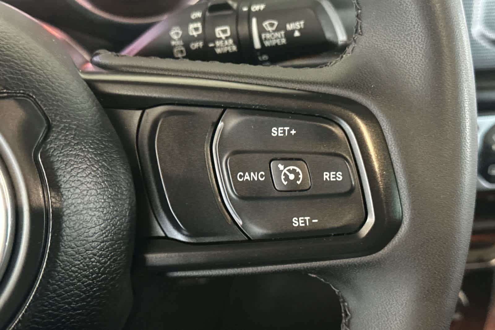 Used 2023 Jeep Wrangler Sport AWD/4WD image 28